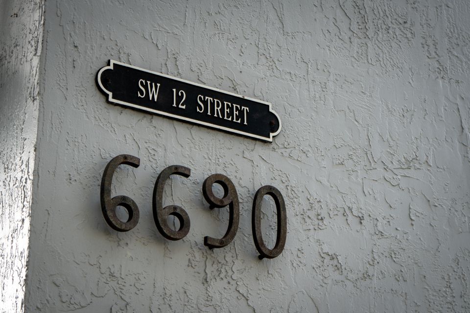 Villas of West Miami